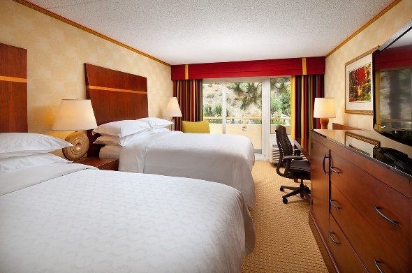 Sheraton Guestroom - double beds